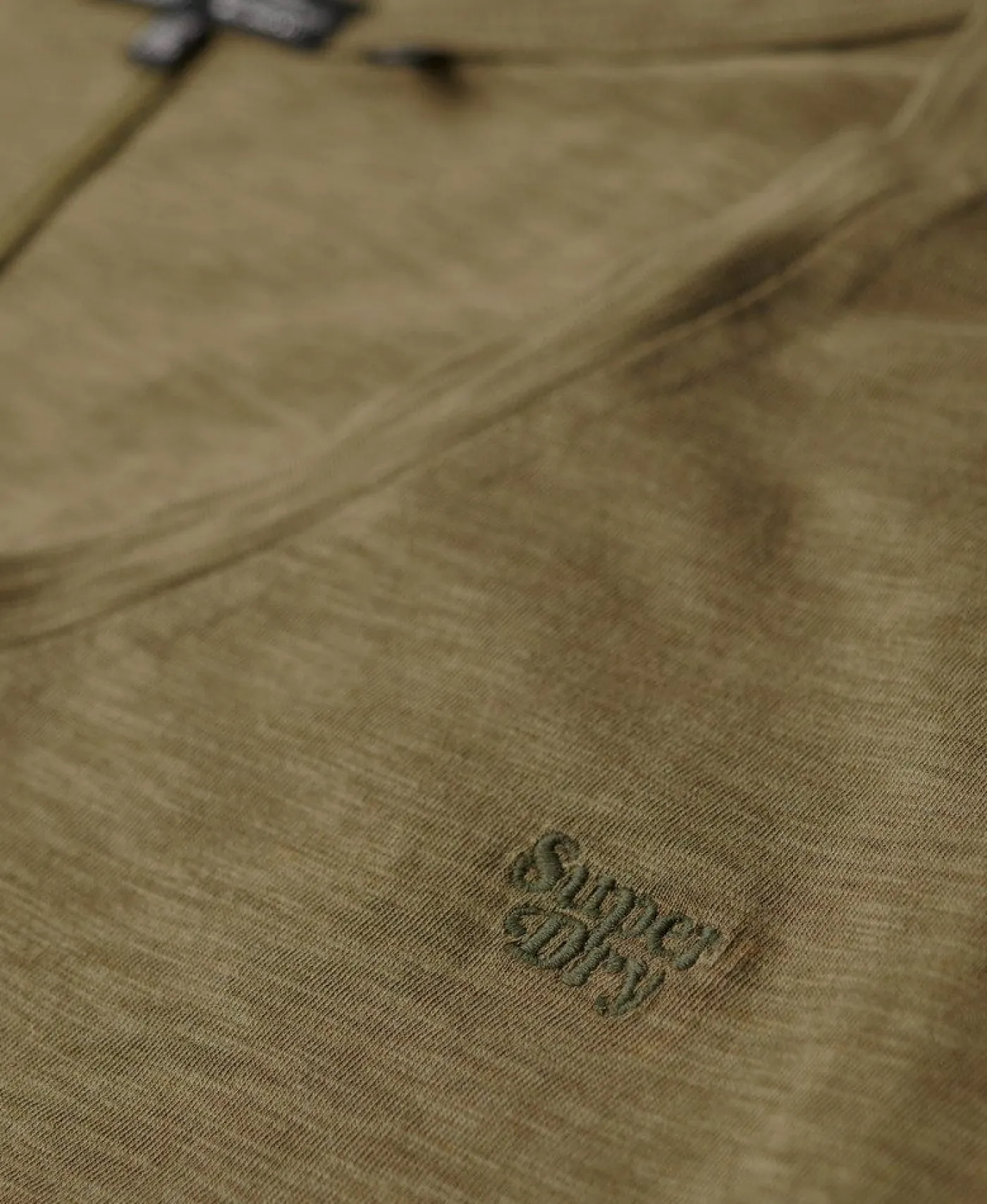 Studios slub emb vee tee