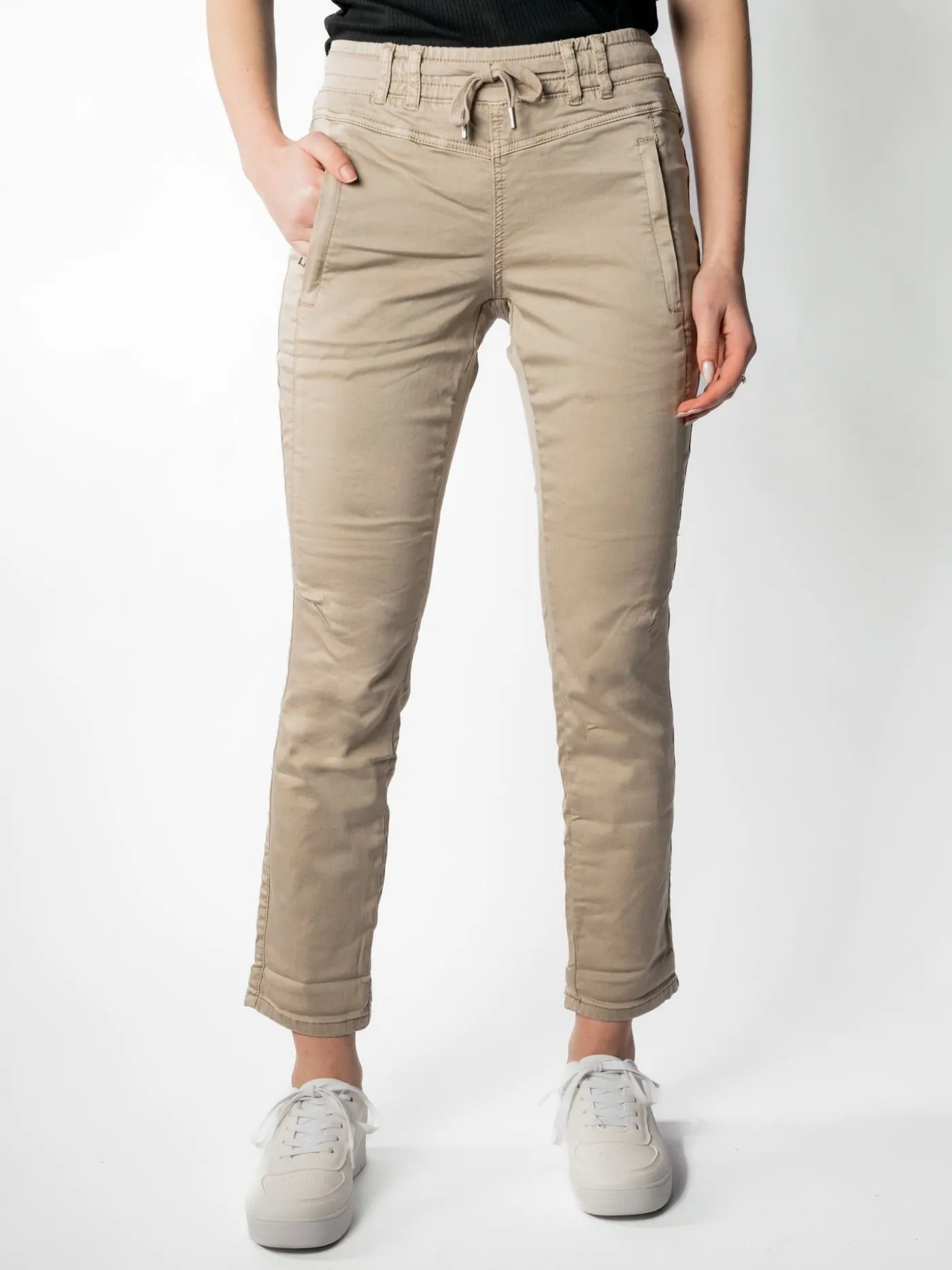 Tessy CRP jog colour 74 CM