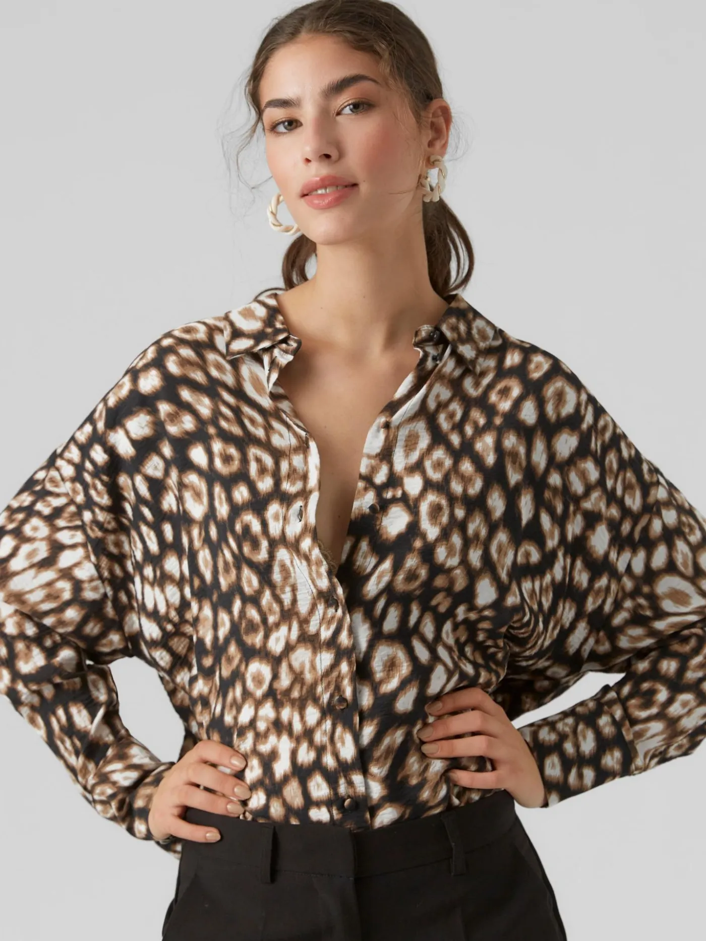 VMJOSIE RIKA LS LOOSE SHIRT WVN GA