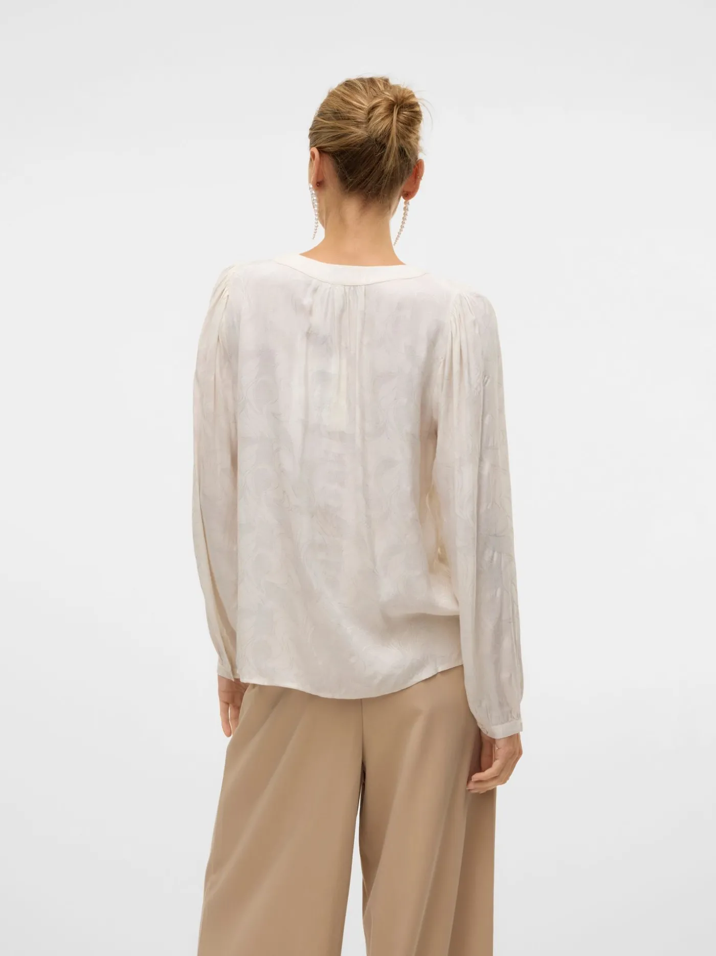 VMMOLA L/S SHIRT WVN BTQ