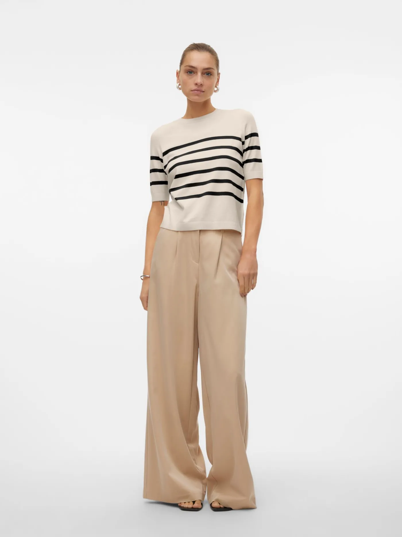 VMSABA PLAIN SS O-NECK PULLOVER GA