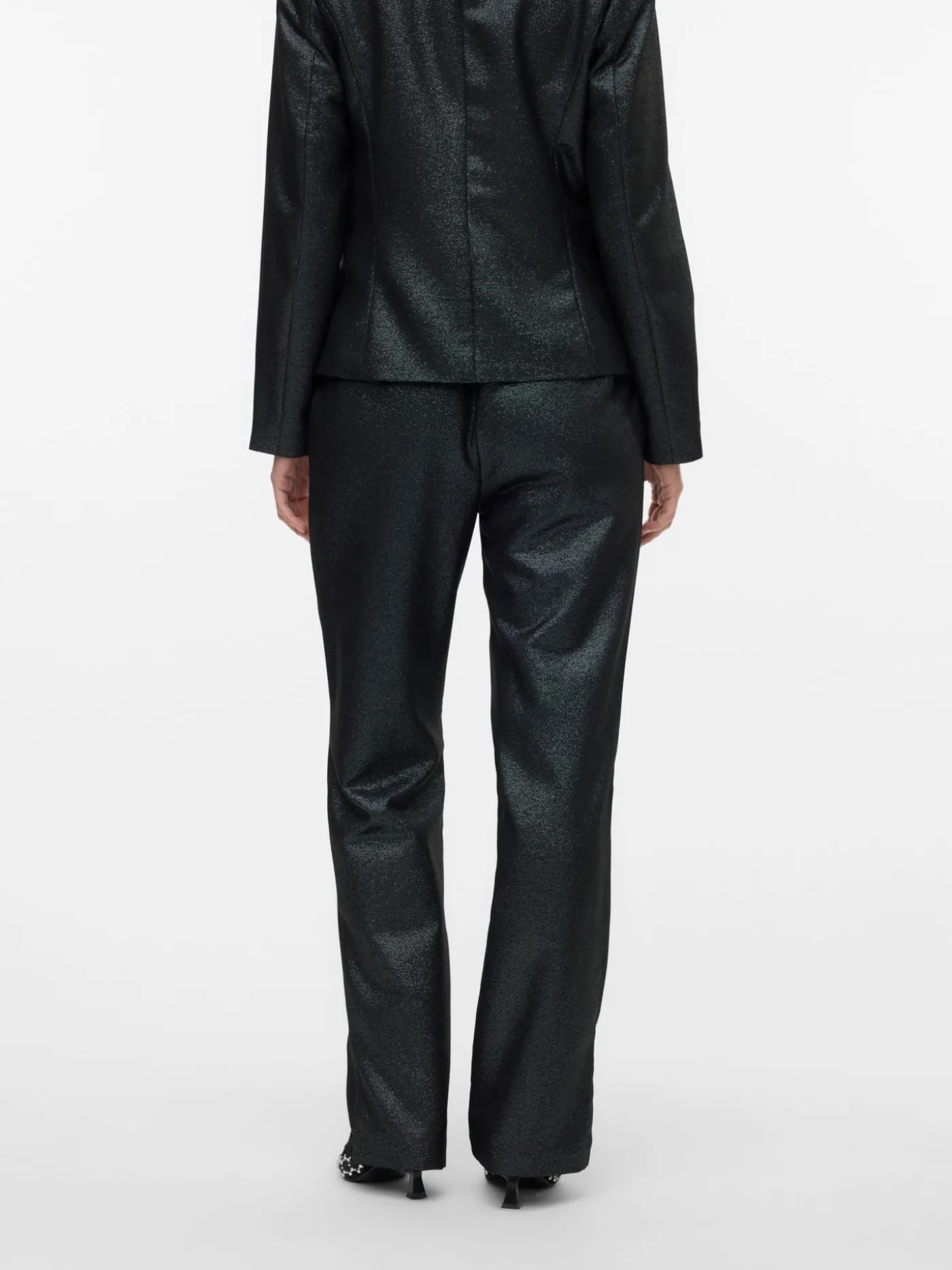 VMSAFINA MW STRAIGHT SHINY PANT