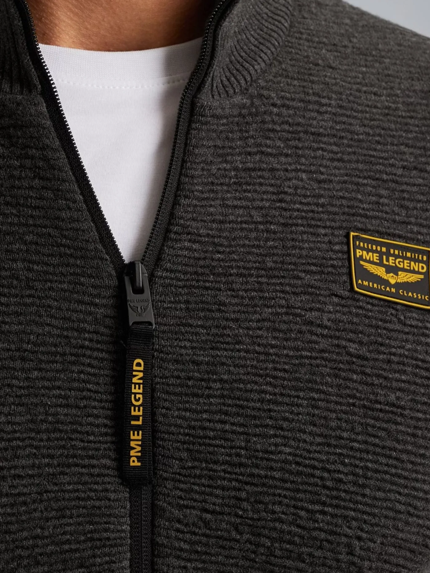 Zip jacket texture yarn